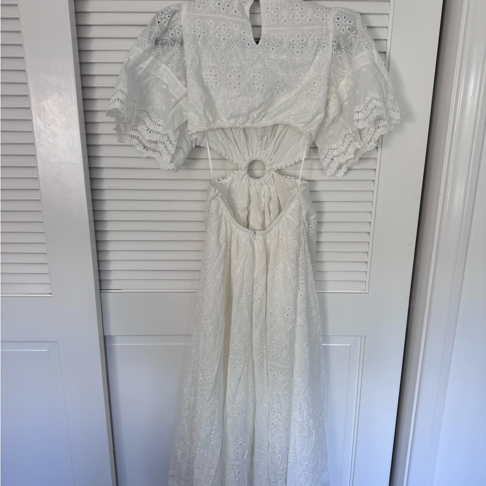 NWT Petal & Pup White Eyelet Cutout Bridal Maxi Dress - Picture 6 of 6